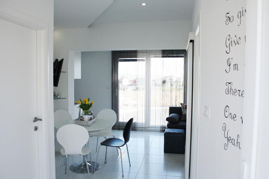 Apartment One Vision Split Pokoj fotografie